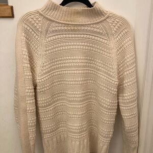 Elegant Beige Cashmere Blend Sweater by Club Monaco – Luxurious Comfort